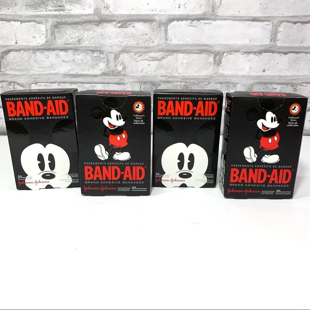 BAND-AID Bandages Mickey Mouse Assorted Sizes